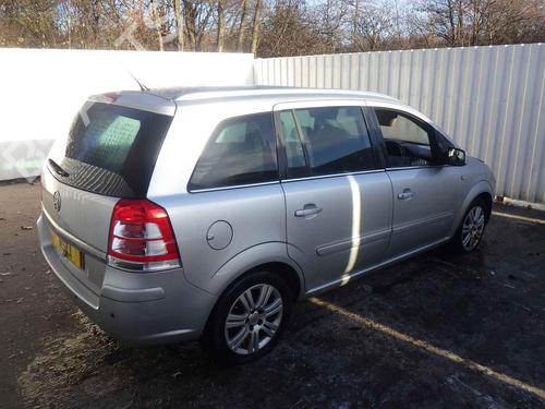 Engine control unit (ECU) VAUXHALL ZAFIRA Mk II (B) (A05) 1.7 CDTI | BP35996363M57  - Image 10
