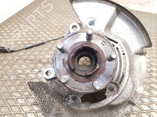 Fusee links voor JAGUAR E-PACE (X540) 2.0 D150 | BP31282574M25 - Image 2