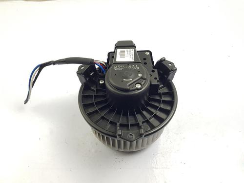 Heater blower motor TOYOTA AURIS Estate (_E18_) 1.6 (ZRE185_) | BP22662474M62