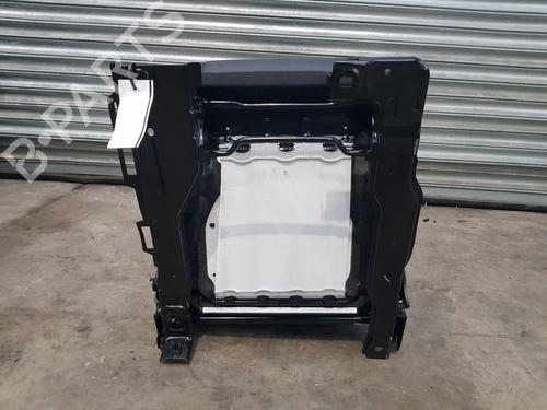 Sæde Bagtil MERCEDES-BENZ GLB (X247) GLB 200 d (247.612) | BP32398135C17 