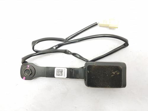 Pre-tensor frente direito ISUZU D-MAX II (TFR, TFS) 2.5 CRDi 4x4 (TFS86J) (163 hp) 29620359
