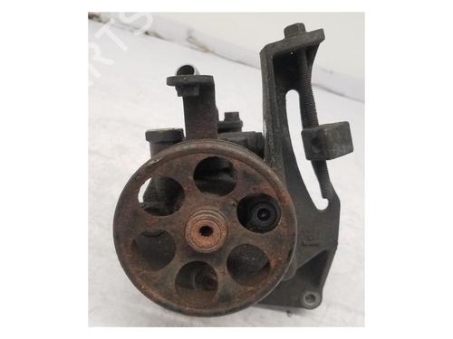 Used Steering pump SUBARU FORESTER (SG_) 2.0 X AWD (SG5) (158 hp) 22812097