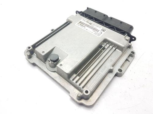 Used Engine control unit (ECU) Engine control unit (ECU) LAND ROVER RANGE ROVER VELAR (L560) 2.0 D200 MHEV 4x4 (204 hp) 34226440 34226440