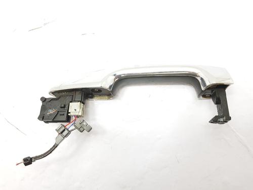 Used Front right exterior door handle TOYOTA HILUX VIII Pickup (_N1_) 2.4 D 4WD (GUN125_, GUN125R) (150 hp) 29620220