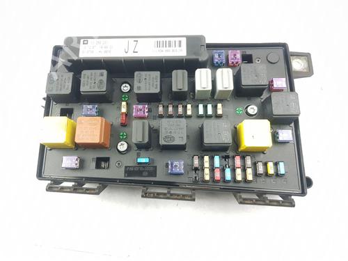 Used Fuse box VAUXHALL ASTRA Mk V (H) (A04) 1.6 (L48) (115 hp) 29514638