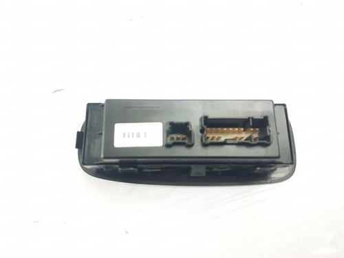 Right front window switch RENAULT KADJAR (HA_, HL_) 1.5 dCi 110 (HLA3) | BP28307885I26 