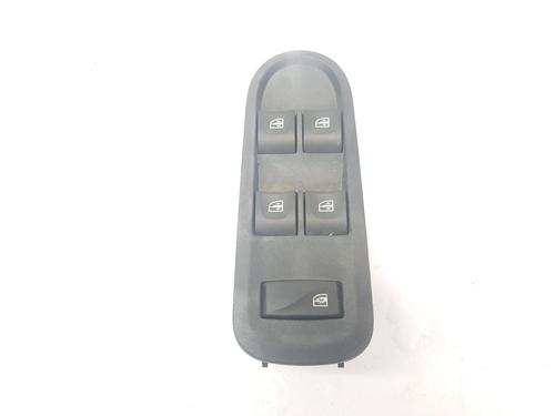 Used Right front window switch Right front window switch DACIA DUSTER (HS_) 1.5 dCi (109 hp) 36144625 36144625