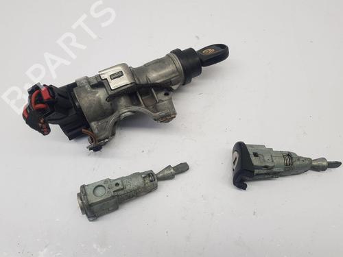Used Ignition barrel VW POLO V (6R1, 6C1) 1.2 (60 hp) 32509755