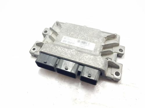 engine-control-unit-ecu-renault-clio-iii-br01-cr01-2005-2006-2007-2008-2009-2010-2011-2012-2013-2014-31053433 main image