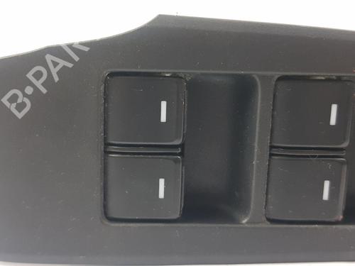 Interrupteur de vitre avant droite MAZDA 6 Saloon (GJ, GL) 2.2 D (GJ2FP) | BP30603520I26