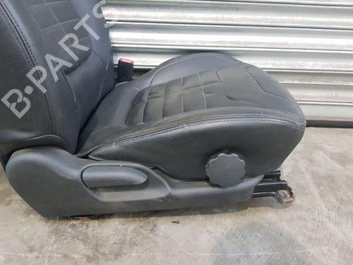 Right front seat MITSUBISHI L200 / TRITON (KA_T, KB_T) 2.5 DI-D 4WD (KB4T) | BP30923983C16