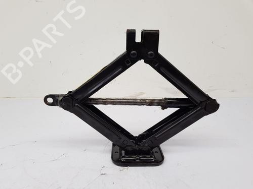 Used Jack Kit Jack Kit HYUNDAI i10 I (PA) 1.2 (86 hp) 35966937 35966937