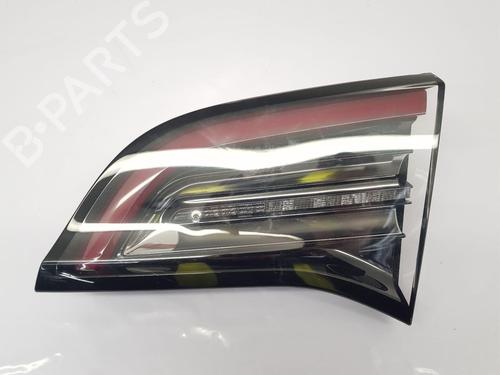Used Right tailgate light Right tailgate light TESLA MODEL 3 (5YJ3) [2017-2026] 34226452 34226452