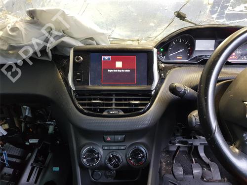 Brugte PEUGEOT 208 I (CA_, CC_)  1.6 HDi / BlueHDi 75  4758454