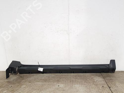 Used Right sideskirt DACIA DUSTER (HM_) [2017-2026]  31933140