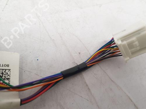 Tanklåg TESLA MODEL 3 (5YJ3) EV AWD | BP33677785C131  - Image 5