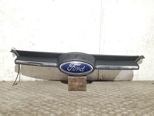 grille-ford-focus-iii-2010-2011-2012-2013-2014-2015-2016-2017-2018-2019-2020-31959820 main image