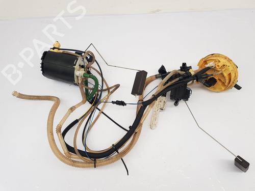 Used Fuel pump Fuel pump LAND ROVER RANGE ROVER III (L322) 3.6 D 4x4 (272 hp) 32870368 32870368