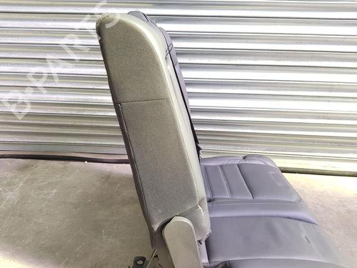 Right front seat FORD KUGA I 2.0 TDCi | BP28684152C16