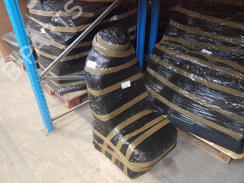 Right front seat TOYOTA COROLLA Hatchback (_E21_, _EA1_, _EH1_) 1.8 Hybrid (ZWE211, ZWE219) | BP29620591C16