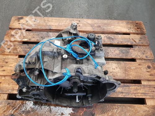 Used Gearbox VOLVO C70 II Convertible (542) D5 (180 hp) 30264594