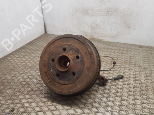 Used Right rear steering knuckle DACIA DUSTER (HM_) 1.5 dCi 115 4x4 (114 hp) 30445333