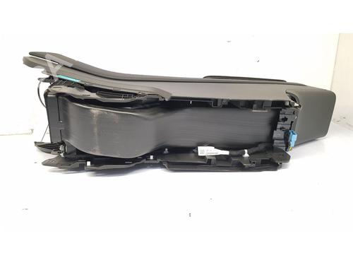 Armrest / Center console TESLA MODEL Y (5YJY) EV Performance All-wheel Drive | BP35746017I20 - Image 10