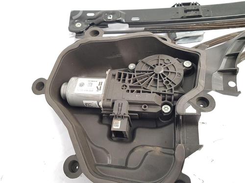 Front right window mechanism SEAT IBIZA IV (6J5, 6P1) 1.4 | BP30713743C23