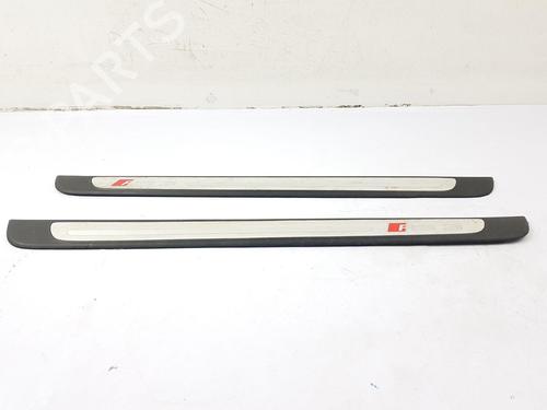 Right sideskirt AUDI A3 Sportback (8VA, 8VF) RS3 quattro | BP29900446C114