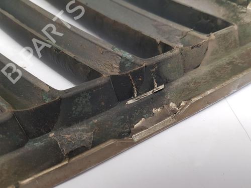 Grille MITSUBISHI L200 / TRITON (KA_T, KB_T) 2.5 DI-D 4WD (KB4T) | BP30090728C40