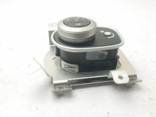 Headlight switch ASTON MARTIN VANTAGE Coupe V8 | BP35795814I24 - Image 2