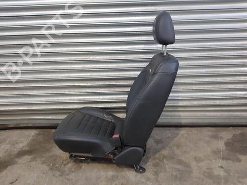 Right front seat MITSUBISHI L200 / TRITON (KA_T, KB_T) 2.5 DI-D 4WD (KB4T) | BP30923983C16