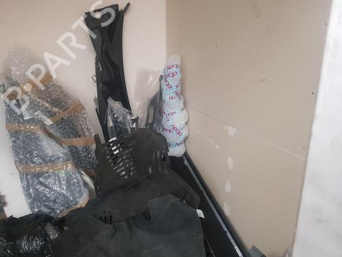 Armrest / Center console MCLAREN MP4 Coupe 12C | BP22681310I20 