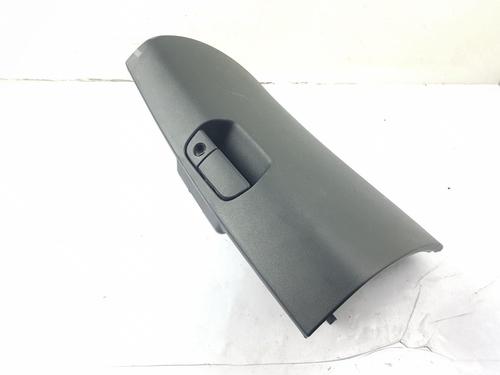 Used Glove box MITSUBISHI L200 / TRITON (KA_T, KB_T) 2.5 DI-D 4WD (KB4T) (178 hp) 30402650