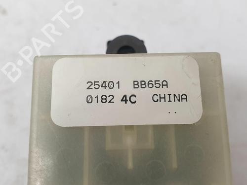 Right front window switch NISSAN QASHQAI / QASHQAI +2 I (J10, NJ10, JJ10E) 1.6 dCi | BP22658641I26 