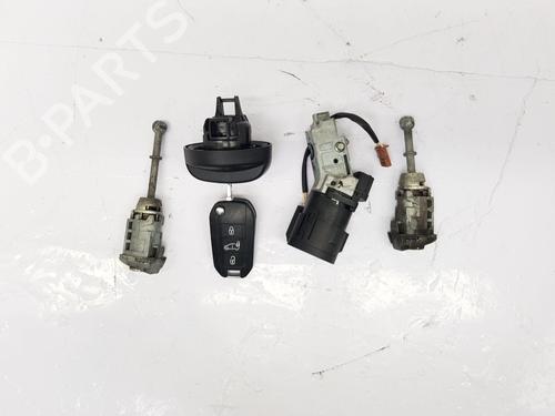Used Ignition barrel PEUGEOT EXPERT Van (V_) 1.6 BlueHDi 95 (95 hp) 27708658