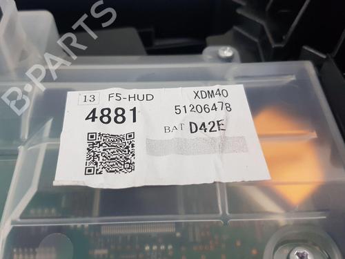 Display MAZDA CX-30 (DM) SKYACTIV-G M Hybrid | BP32034821C48 