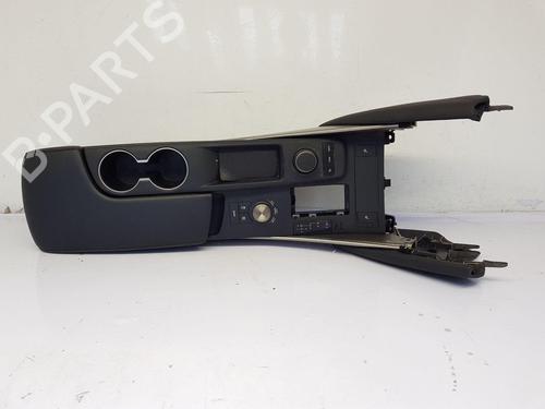 Armrest / Center console LEXUS IS III (_E3_) 300h (AVE30_, AVE30R) | BP26943155I20 