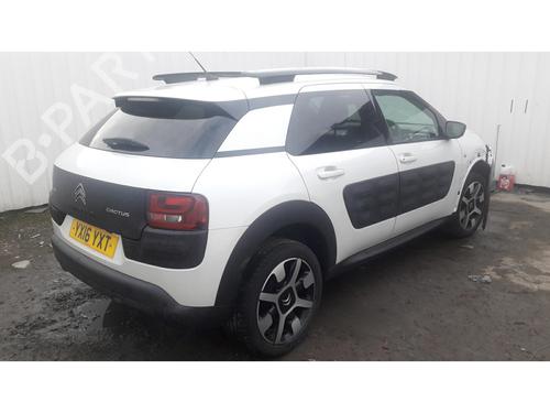 Rear right wheel arch trim CITROËN C4 CACTUS 1.2 VTi 82 | BP22208562C137 