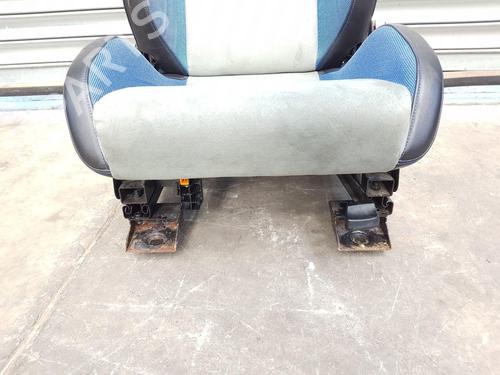 Right front seat FORD FOCUS II (DA_, HCP, DP) 2.5 RS | BP27864281C16