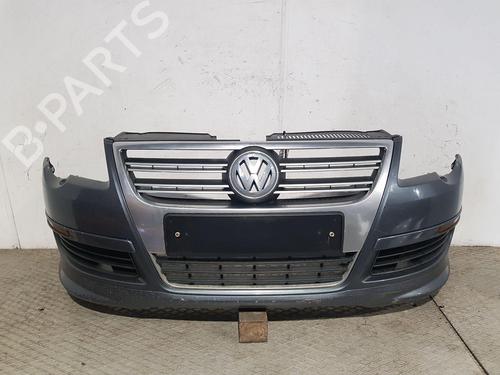 Used Front bumper VW PASSAT B6 (3C2) 2.0 TDI (110 hp) 30115878