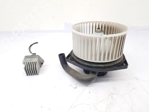 Used Heater blower motor Heater blower motor MITSUBISHI L200 / TRITON (KA_T, KB_T) 2.5 DI-D 4WD (KB4T) (178 hp) 33329940 33329940