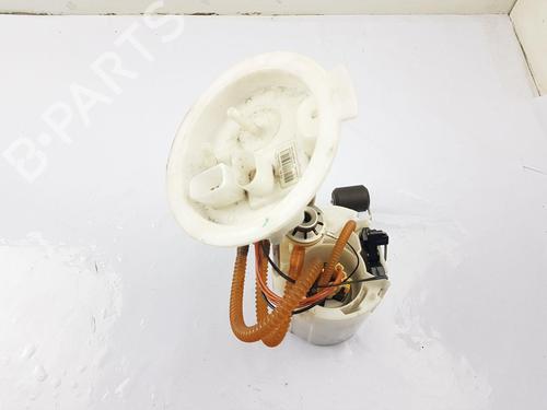 Used Fuel pump BMW 4 Coupe (F32, F82) M4 Competition (450 hp) 30737780
