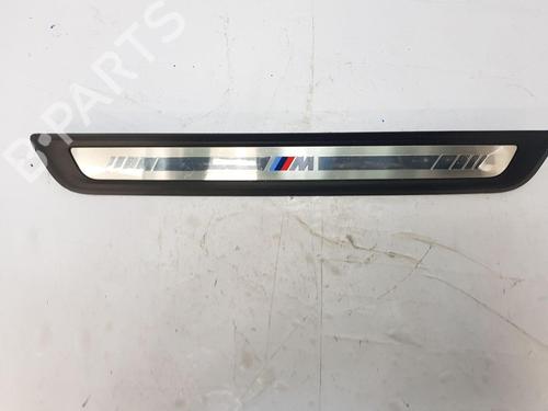 Używane Próg prawy BMW i4 (G26) M50 xDrive (544 hp) 22670383