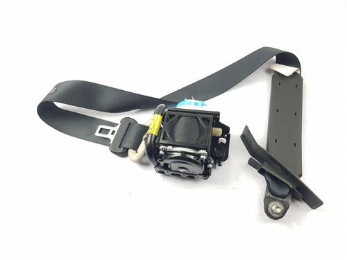 Used Front left seatbelt NISSAN X-TRAIL III (T32_, T32R, T32RR) 1.6 dCi (T32) (130 hp) 30330900