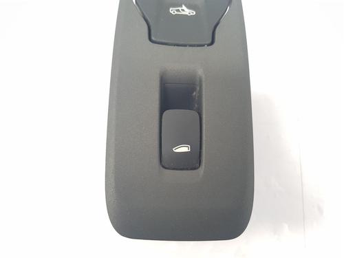 Left front window switch MCLAREN 570S 3.8 | BP39471703I27 - Image 2