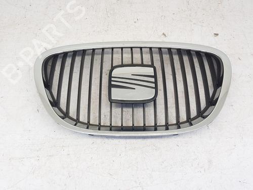 Used Grille SEAT LEON (1P1) 1.6 (102 hp) 27330355