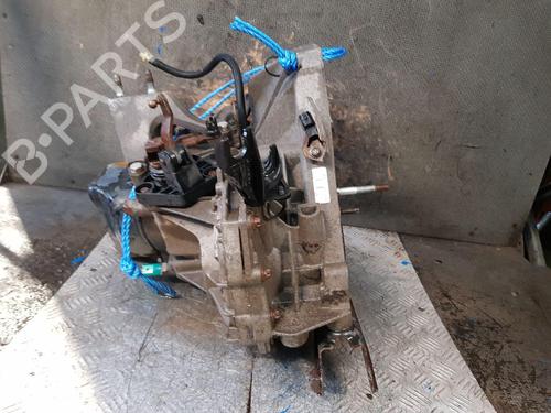 Gearbox DACIA SANDERO II 1.5 dCi | BP30331053M3 