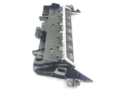 Warning switch AUDI A3 Sportback (8YA, 8YF) 30 TDI | BP22656701I22 