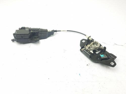 hood-lock-tesla-model-3-5yj3-2017-34384308 main image
